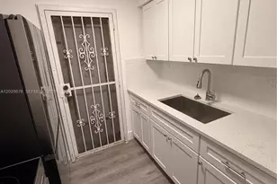 12195 W Dixie Hwy, North Miami, FL 33161 - Photo 13