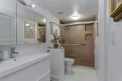 9 Island Ave #1111, Miami Beach, FL 33139 - Photo 11