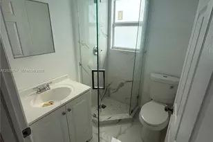 729 SW 3rd St, Miami, FL 33130 - Photo 5