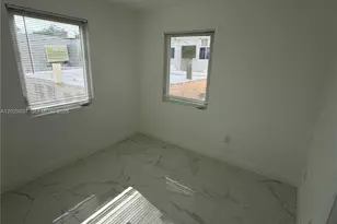 729 SW 3rd St, Miami, FL 33130 - Photo 7