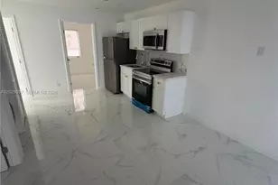 729 SW 3rd St, Miami, FL 33130 - Photo 3