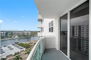 3001 S Ocean Dr, Hollywood, FL 33019 - Photo 17