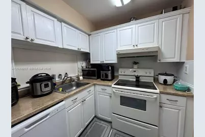 11780 SW 18th St #503-2, Miami, FL 33175 - Photo 3