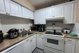 11780 SW 18th St, Miami, FL 33175 - Photo 3