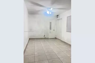 1401 E 8th Ave #n/a, Hialeah, FL 33010 - Photo 15