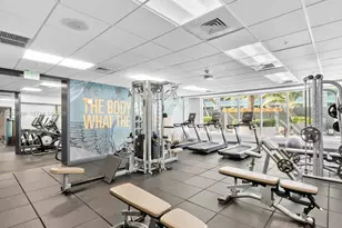 1750 N Bayshore Dr, Miami, FL 33132 - Photo 29