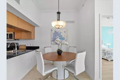 1750 N Bayshore Dr #5601, Miami, FL 33132 - Photo 11
