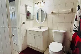 2778 W 60th St, Hialeah, FL 33016 - Photo 17