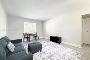 8601 SW 68th Ct, Pinecrest, FL 33156 - Photo 3