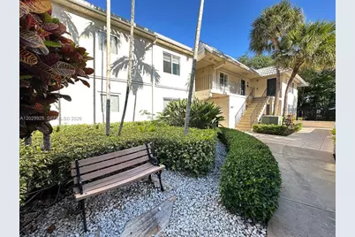 8601 SW 68 Ct #5, Pinecrest, FL 33156 - Photo 13
