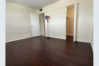 1075 W 68th St #309, Hialeah, FL 33014 - Photo 11