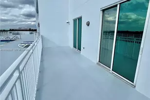 60 NW 37th Ave, Miami, FL 33125 - Photo 11