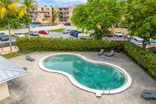 10900 SW 104th St, Miami, FL 33176 - Photo 21