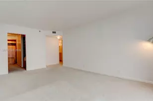 4000 Towerside Terrace, Miami, FL 33138 - Photo 9