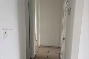1710 NE 191st St, Miami, FL 33179 - Photo 5