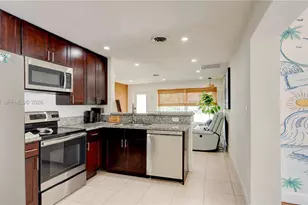 2510 NE 9th Ave, Pompano Beach, FL 33064 - Photo 13