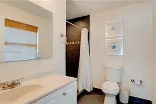 2510 NE 9th Ave, Pompano Beach, FL 33064 - Photo 25