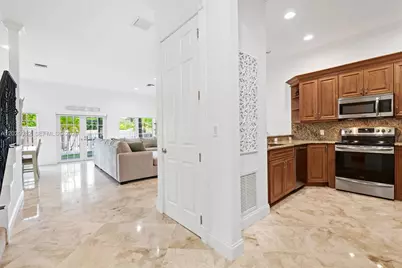 4517 NE 21st Ave #5, Fort Lauderdale, FL 33308 - Photo 7