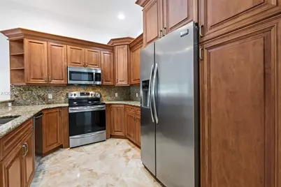 4517 NE 21st Ave #5, Fort Lauderdale, FL 33308 - Photo 17