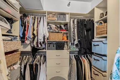 3500 Mystic Pointe Dr #604, Aventura, FL 33180 - Photo 25