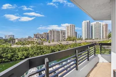 3500 Mystic Pointe Dr #604, Aventura, FL 33180 - Photo 23