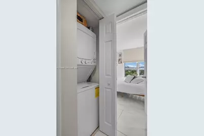3500 Mystic Pointe Dr #604, Aventura, FL 33180 - Photo 13