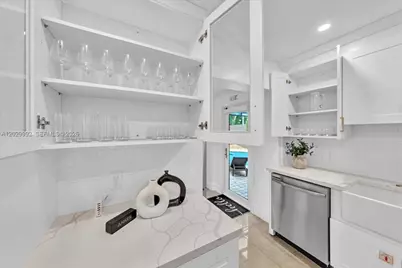 813 NE 17th St, Fort Lauderdale, FL 33305 - Photo 53