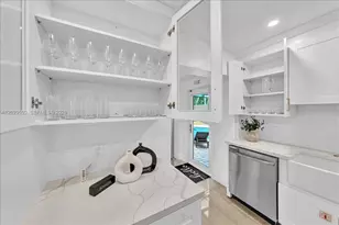 813 NE 17th St, Fort Lauderdale, FL 33305 - Photo 53