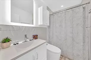 813 NE 17th St, Fort Lauderdale, FL 33305 - Photo 59