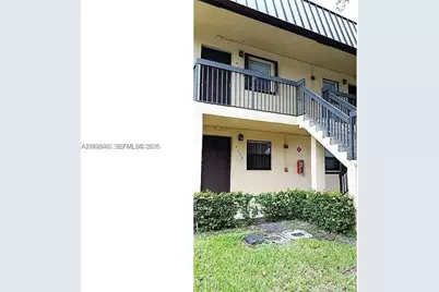 9117 NW 1st Ct #105, Pembroke Pines, FL 33024 - Photo 5