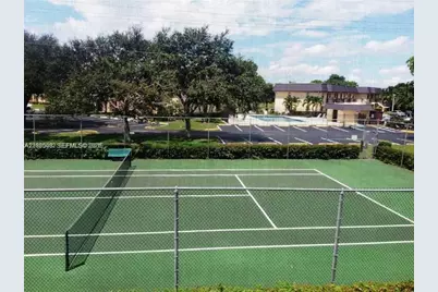 9117 NW 1st Ct #105, Pembroke Pines, FL 33024 - Photo 15