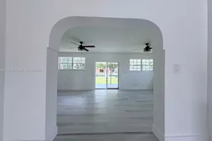 3222 NW 182nd St, Miami Gardens, FL 33056 - Photo 13
