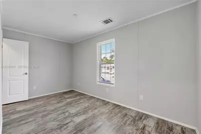 5530 SW 32nd Ter, Dania Beach, FL 33312 - Photo 7