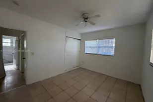 1226 NE 112th St, Miami, FL 33161 - Photo 23