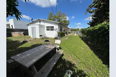 1226 NE 112th St #1226, Miami, FL 33161 - Photo 3