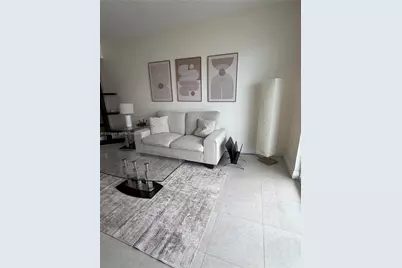 275 NE 18th #1709, Miami, FL 33132 - Photo 3