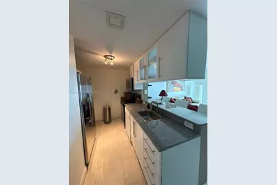 275 NE 18th #1709, Miami, FL 33132 - Photo 5