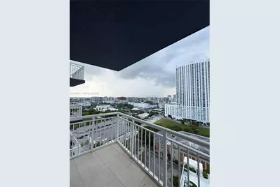 275 NE 18th #1709, Miami, FL 33132 - Photo 17