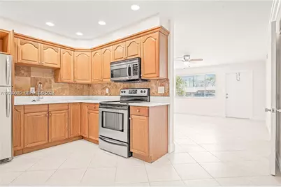 2175 NE 56th St #110, Fort Lauderdale, FL 33308 - Photo 1