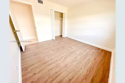 2175 NE 56th St #110, Fort Lauderdale, FL 33308 - Photo 11