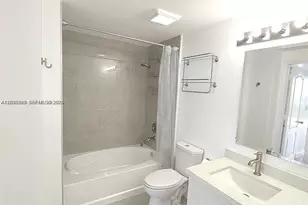 5077 NW 7th St, Miami, FL 33126 - Photo 15