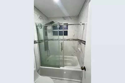 965 SW 102nd Ter, Pembroke Pines, FL 33025 - Photo 9