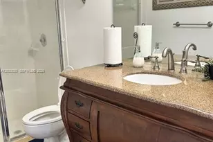 965 SW 102nd Terrace, Pembroke Pines, FL 33025 - Photo 17