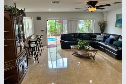 965 SW 102nd Ter, Pembroke Pines, FL 33025 - Photo 19