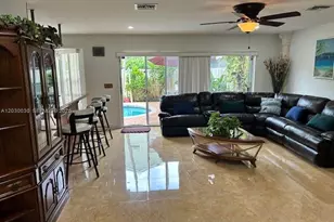 965 SW 102nd Terrace, Pembroke Pines, FL 33025 - Photo 19