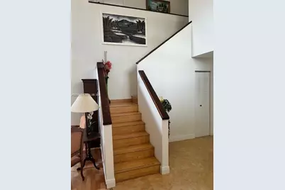 965 SW 102nd Ter, Pembroke Pines, FL 33025 - Photo 15