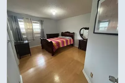 965 SW 102nd Ter, Pembroke Pines, FL 33025 - Photo 33