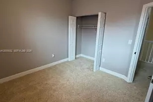1125 Satinleaf St, Hollywood, FL 33019 - Photo 19
