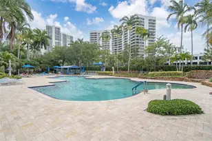 3500 Mystic Pointe Dr, Aventura, FL 33180 - Photo 21