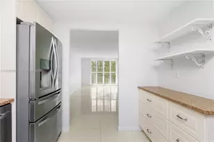 210 Sea View Dr, Key Biscayne, FL 33149 - Photo 5